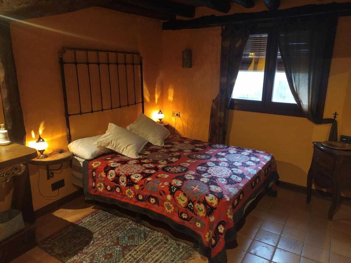 Apartamento Al-Vivaque Miranda del Castanar Exterior photo